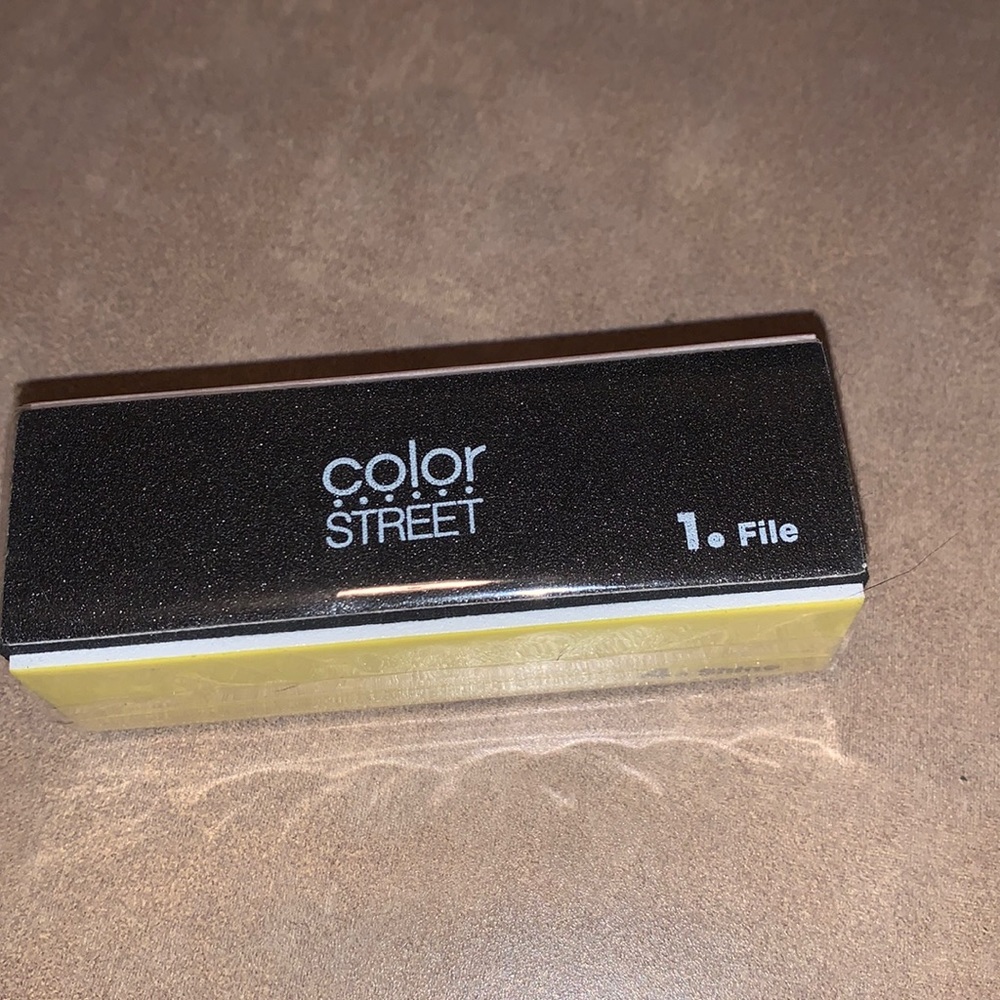 Colorstreet Nail Filer🖤